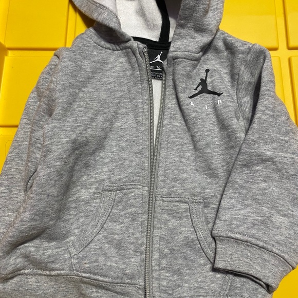 Baby Jordan Jacket - Picture 3 of 8